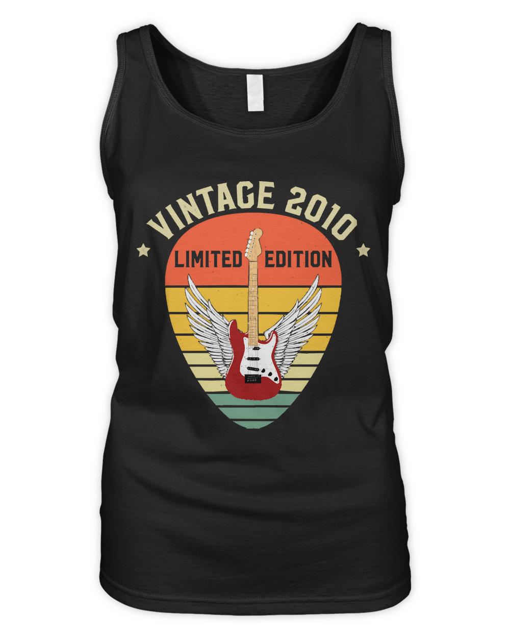 Vintage 2010 T- Shirt Vintage 2010 Limited Edition Guitar T- Shirt