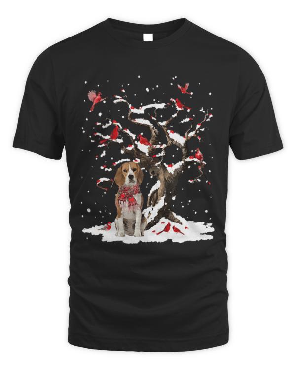 Beagle Scarf Cardinal Snow Christmas T-ShirtBeagle Scarf Cardinal Snow Christmas T-Shirt