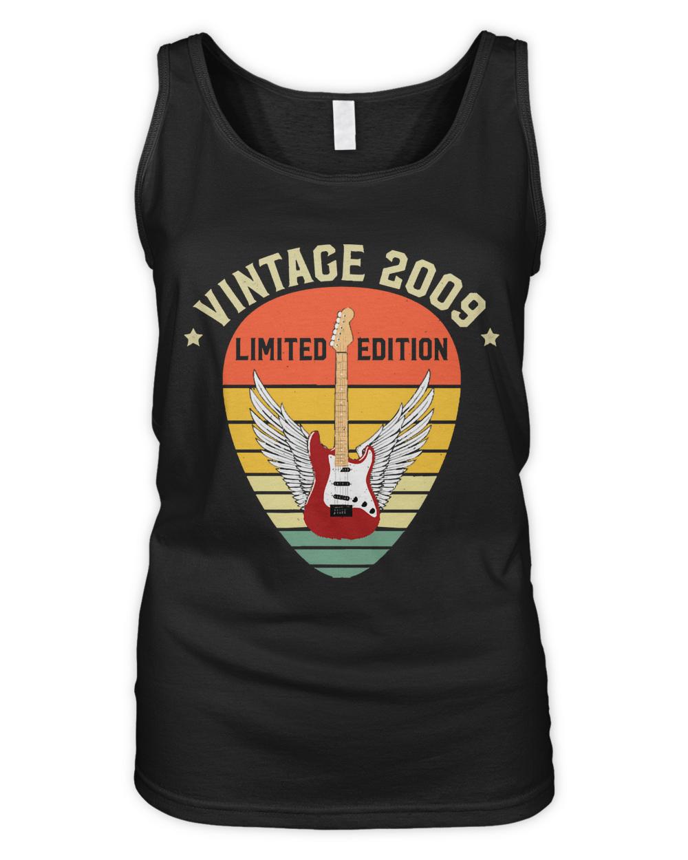 Vintage 2009 T- Shirt Vintage 2009 Limited Edition Guitar T- Shirt