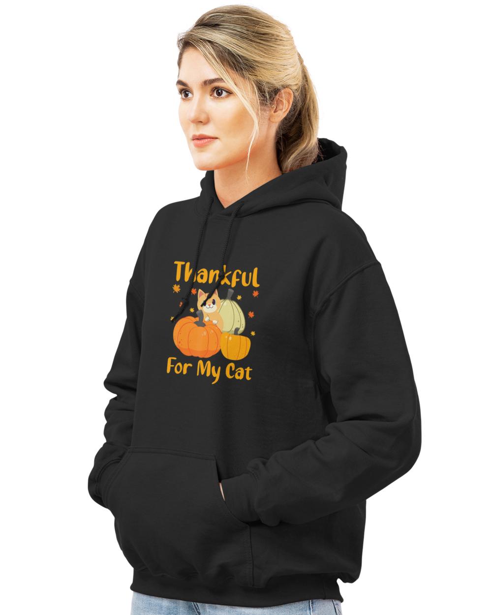 Turkey Lover Thankful For Cat Thanksgiving T-Shirt